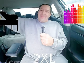 BIGGBUTT2XL recounts his life journey, sharing his kinky encounters from LA to NYC. Watch him explore his gay desires, barebacking across the US, amassing a collection of wild, raw sex tapes.
